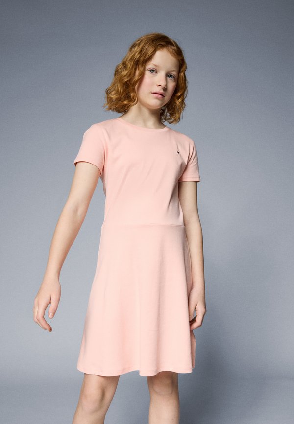 ESSENTIAL SKATER - Jersey dress - coral ice