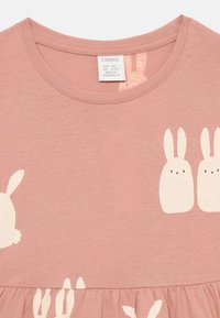 Lindex TRICOT AOP - Vestito di maglina - dusty pink