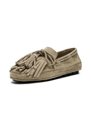 Hellbrauner Wildleder-Loafer mit Fransen- und Quastendetails, genähten Nähten und einer Gummisohle mit Grip-Pads.
