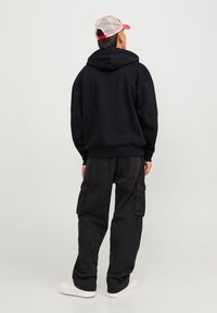 Jack & Jones Felpa con cappuccio - black