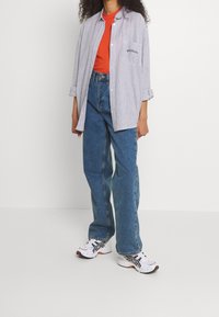 BDG Urban Outfitters Blus - grey