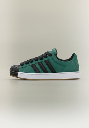 SUPERSTAR ST - Sneakers laag - collegiate green/core black