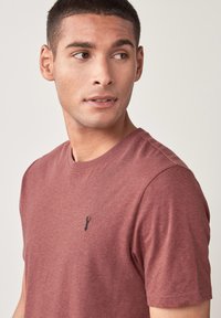 Next REGULAR FIT STAG - T-shirts basic - brown