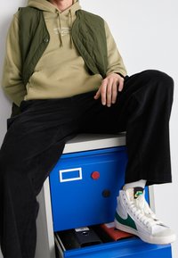 Nike Sportswear Mikina s kapucí - olive