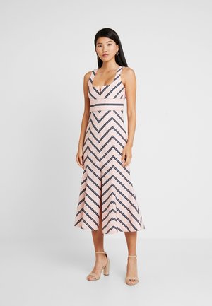 AT LAST MIDI DRESS - Cocktail dress / Party dress - pink