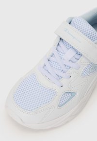 Champion COUNTESS EVOLVE G PS - Baskets basses - white