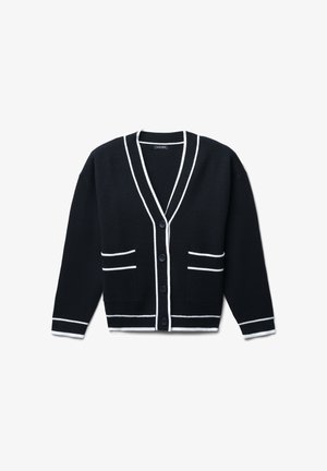 Cardigan nero con bordi bianchi, caratterizzato da scollo a V, cinque bottoni e due tasche frontali. Texture morbida e design semplice, classico.