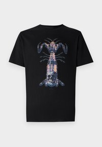 PRAYING MANTIS PRAW - Tricou cu imprimeu - black