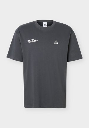 Nike ACG, TEE - T-shirt de sport - dark smoke grey