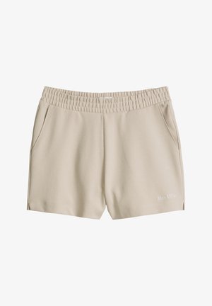 Μπεζ casual σορτς με ελαστική μέση, πλαϊνές τσέπες και μικρό λευκό λογότυπο "Marc O'Polo" στο κάτω αριστερό πόδι.