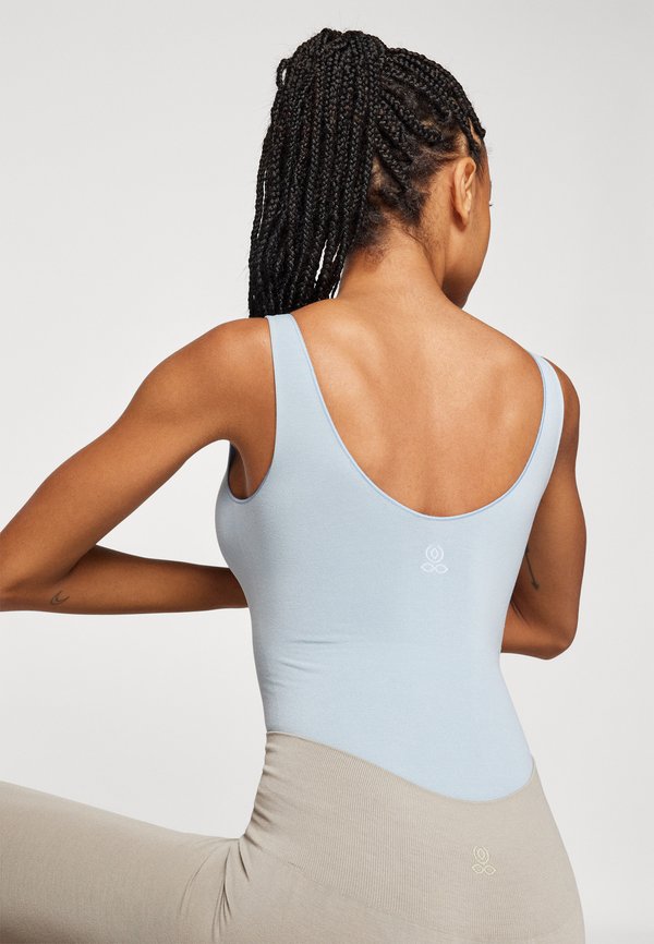 SAGAR - Leotard - sky4