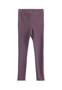 Lilla ribbet strikkede leggings til børn med en blød elastik i taljen og let rynkede kanter på en hvid baggrund.