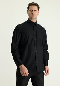 Kigili NON IRON - Overhemd - black
