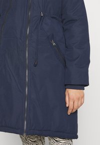 MAMALICIOUS Parkas - dark blue