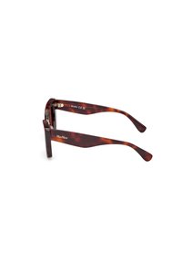 Ochelari de soare tortoiseshell maro cu un cadru pătrat gros. Bratele au o curbă subtilă și accente metalice, marcate "MaxMara" în aur.