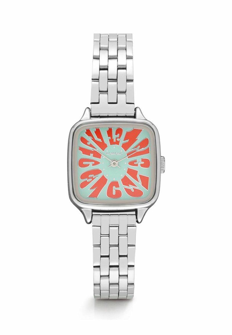 Montre à bracelet en argent à cadran carré, avec un fond turquoise, de grands chiffres orange déformés et trois aiguilles argentées indiquant 10h10min37s.