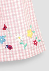 JoJo Maman Bébé DAISY APPLIQUE GINGHAM PRETTY SUMMER  REGULAR FIT - Rochie de zi - pink