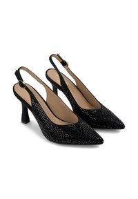 Scarpe slingback con tacco alto nere, con punta affusolata, decorate con piccoli borchie quadrate, caratterizzate da una finitura lucida e un design con tacco a blocco.