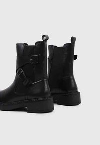 Sandra Fontán PAIH - Botines con plataforma - black