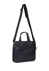 Schwarze Lederhandtasche mit zwei oberen Tragegriffen und einem verstellbaren Schultergurt. Verfügt über eine Front-Reißverschlusstasche und eine glatte, strukturierte Oberfläche.
