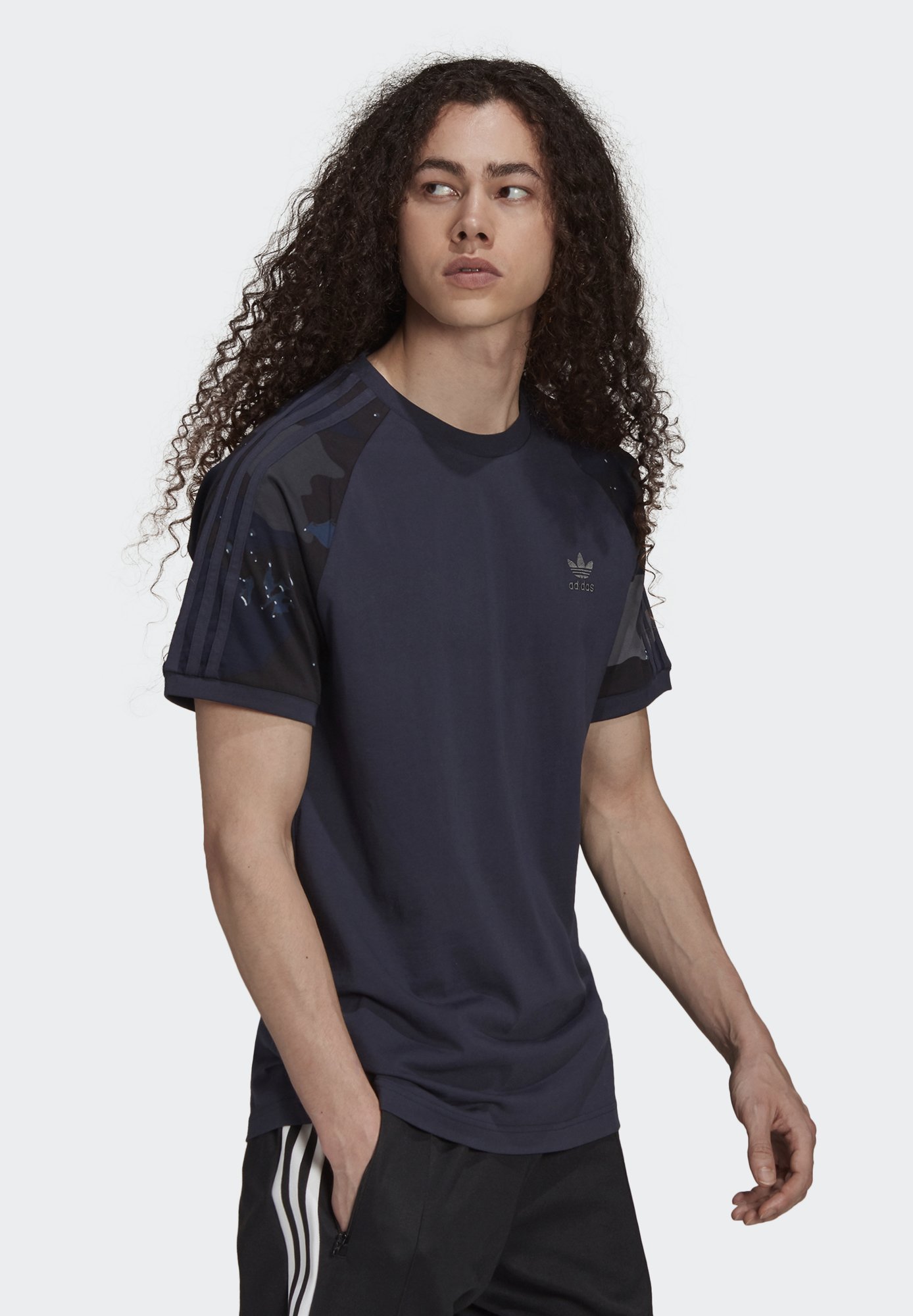 adidas originals california t-shirt navy