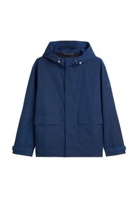 Marineblaue wasserdichte Jacke mit Kapuze, zwei vorderen aufgesetzten Taschen und verstellbaren Bündchen. Glatte Textur und minimalistisches Design.
