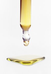 MÁDARA VITAMIN E CONCENTRATE - Ansigtsolie