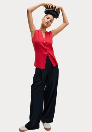 Marks & Spencer SOFT TOUCH V-NECK - Waistcoat - scarlet