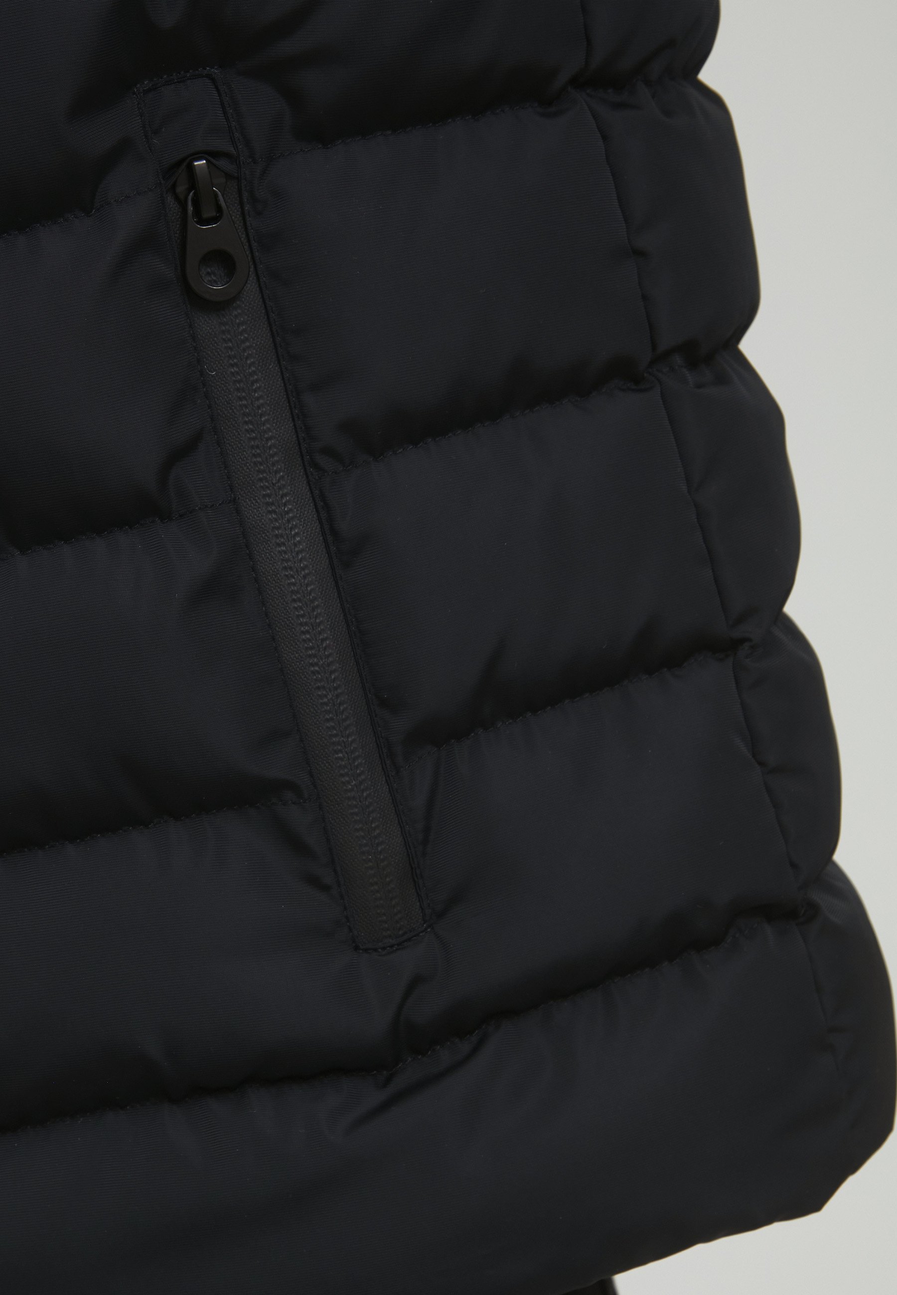 Herren OUTERWEAR - Daunenjacke Herren OUTERWEAR - Daunenjacke