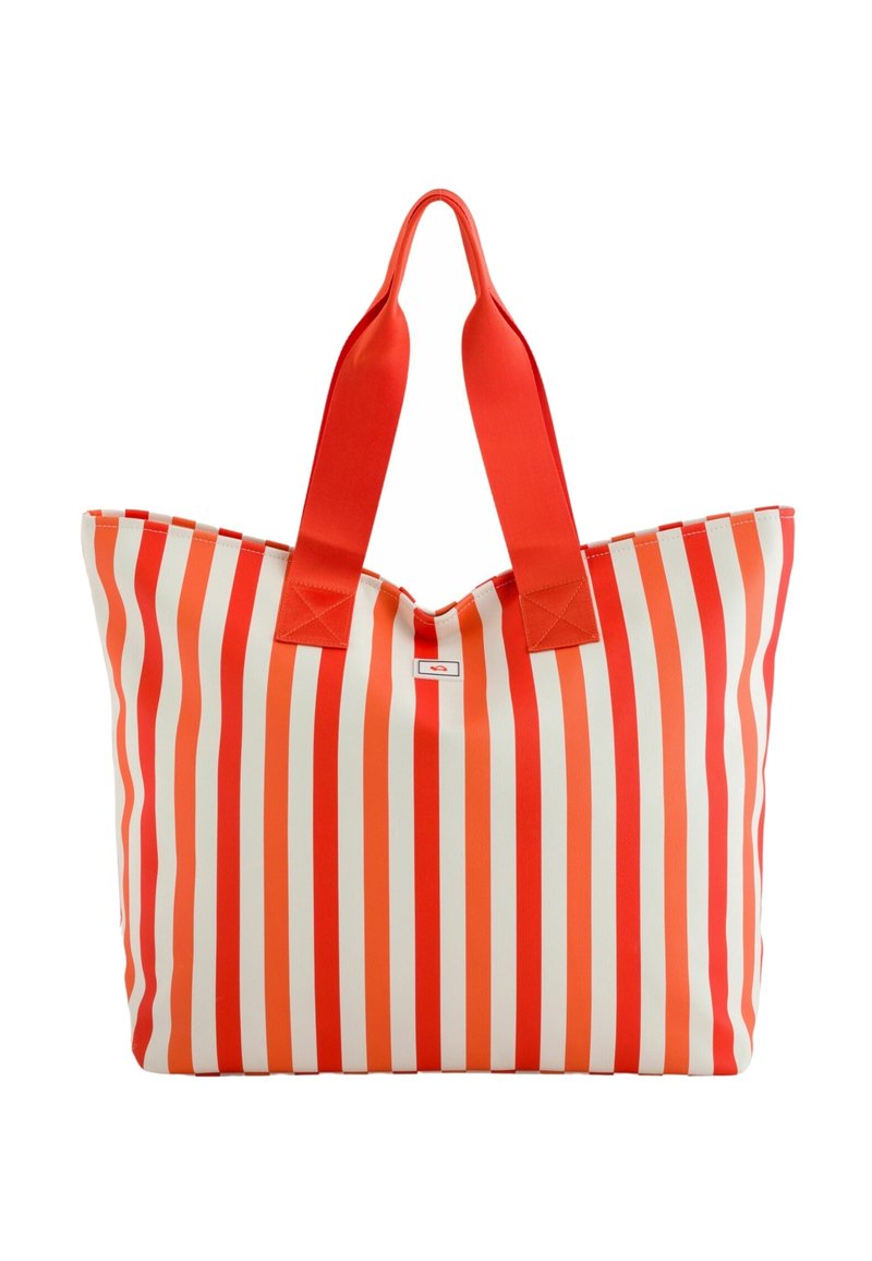 Červenobílá pruhovaná taška přes rameno se dvěma pevným červenými uchy, s širokým otvorem a pevnou strukturou. Vyrobeno z odolného materiálu.