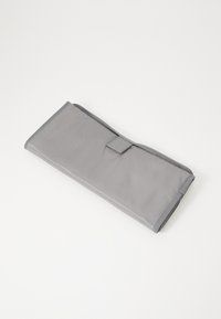 Thumbnail Image 4