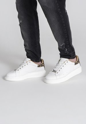 Gianni Kavanagh Zapatillas - white