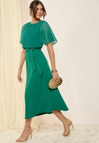 Friends Like These REGULAR FIT - FLUTTER SLEEVE MIDI - Vapaa-ajan mekko - green