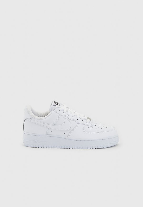 AIR FORCE 1 07 FLYEASE - Trainers2