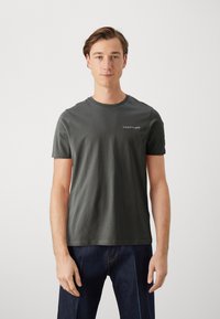 Lyle & Scott - EMBROIDERED - Tricou basic - gunmetal Imagine miniatură 1