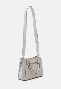 Guess NOREEN GIRLFRIEND SATCHEL - Håndtasker - dove