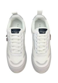 GAeLLE Sneakers laag - bianco