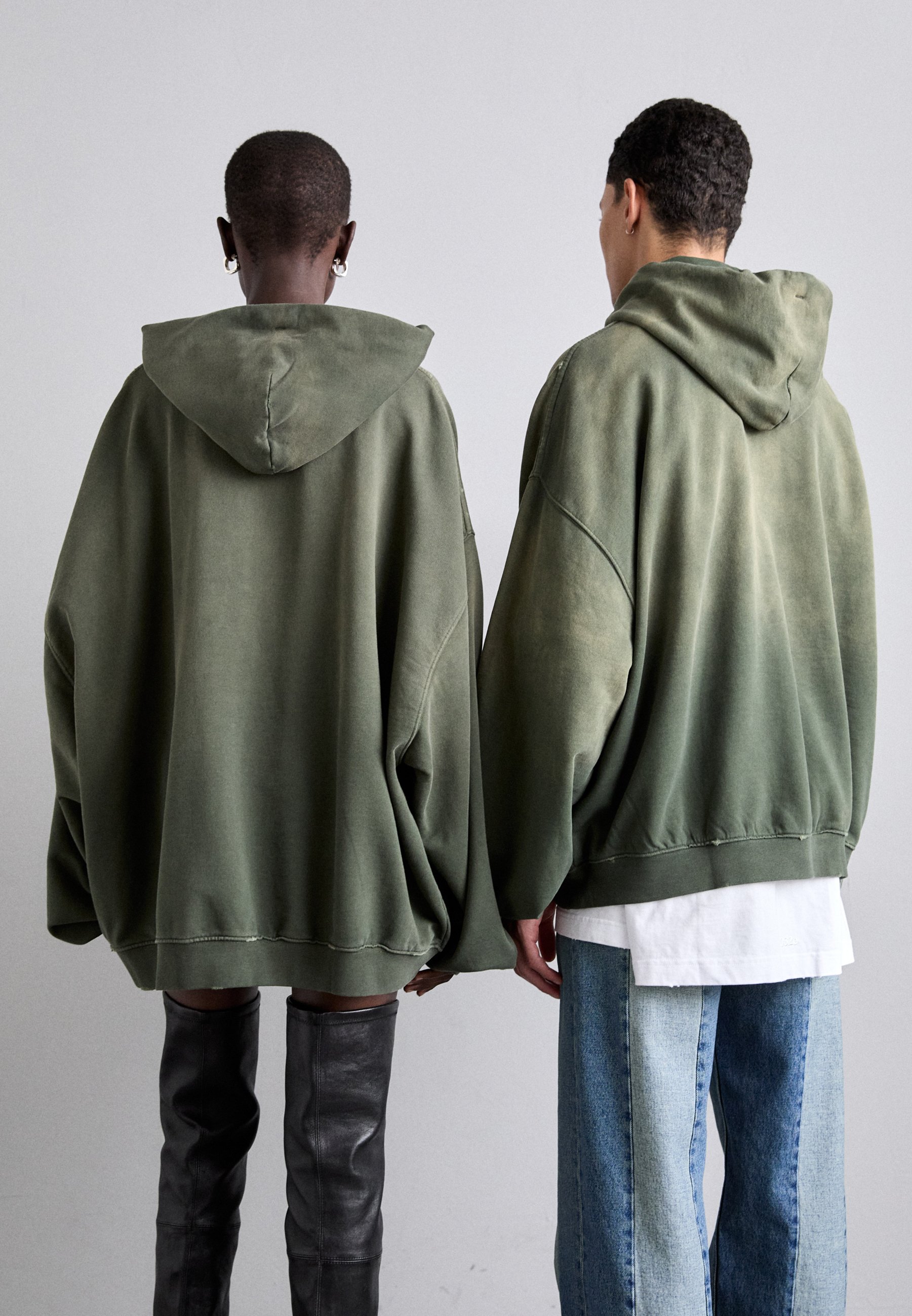 ★032c★ U SPLICED BUBBLE HOODIE FADED OLIVE DRAB SPLICED BU Shop 032c Spliced Bubble Hoodie Faded Olive Drab at itk