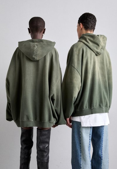 032c SPLICED BUBBLE HOODIE UNISEX - Jersey con capucha - faded olive drab