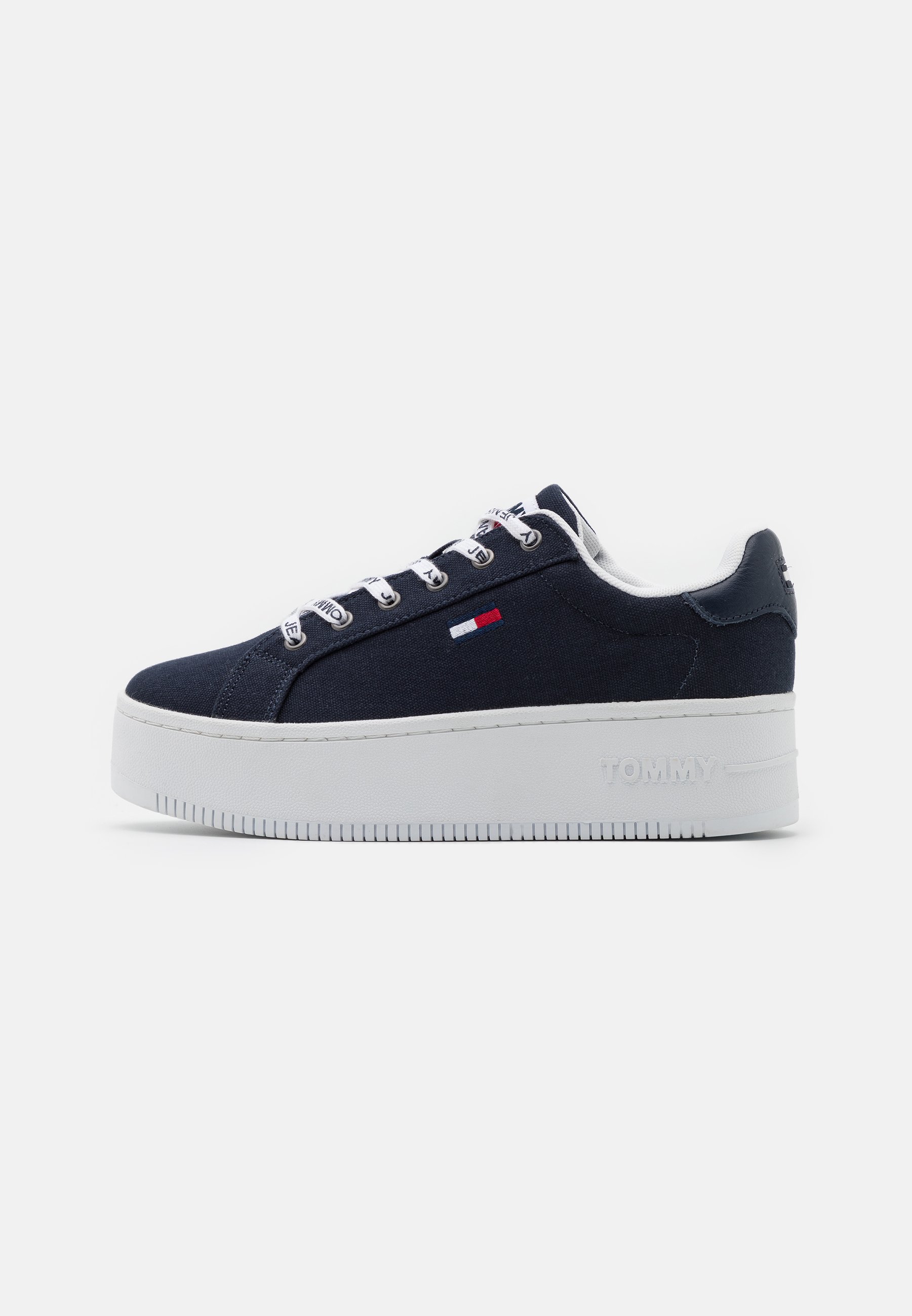 navy platform trainers uk