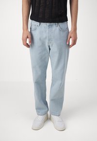 Only & Sons ONSFADE LOOSE ONE BOX - Jean large - light blue denim