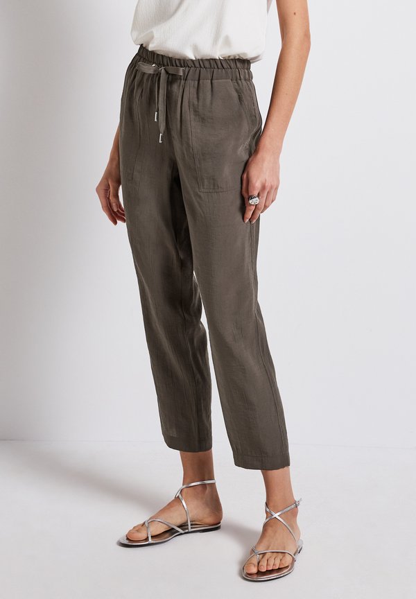 STRUKTUR - Stoffhose - braun