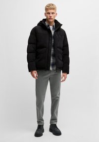 BOSS ODOPE - Ziemas jaka - black