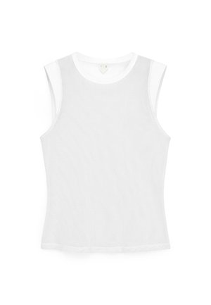 Hvid ærmeløs top lavet af meshstof, med rund halsudskæring og slank pasform. Glat tekstur, minimalistisk stil og uden mønstre.