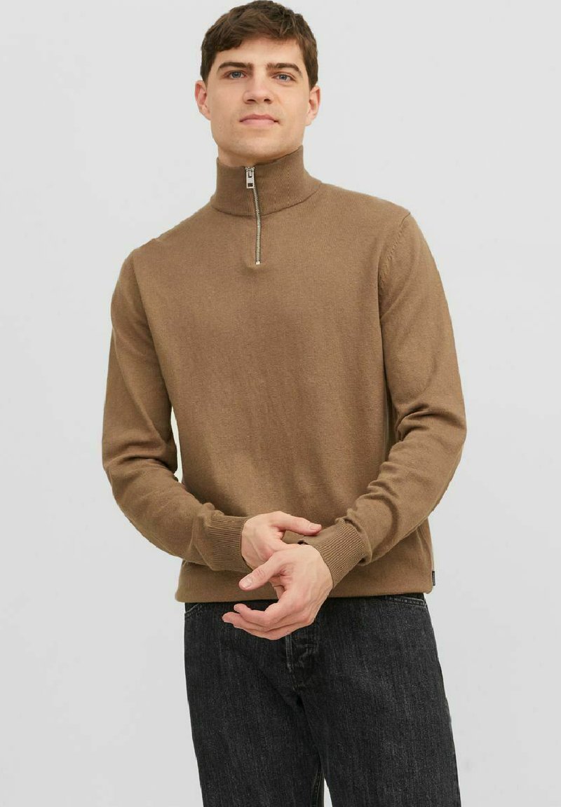 Jack & Jones JJEEMIL HALF ZIP - Trui - otter