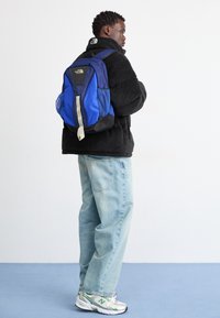 The North Face DAYPACK UNISEX - Hátizsák - blue eagle/blue clay/grey