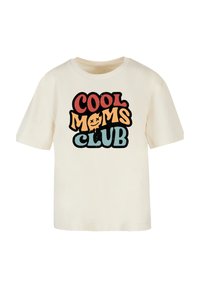 Cream-colored cotton t-shirt, short sleeves, featuring a multicolored graphic design "COOL MOMS CLUB" with a smiley face and bold lettering.