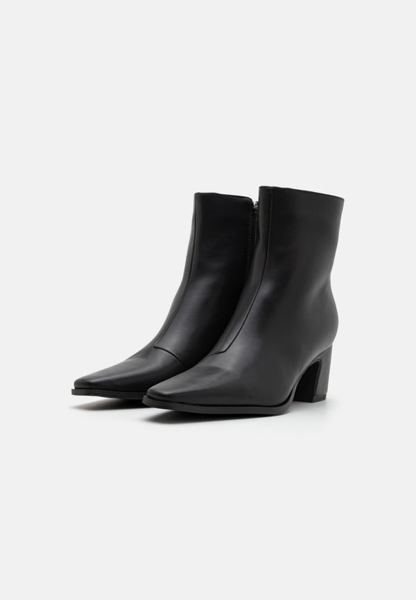 DELPHIE - Classic ankle boots3