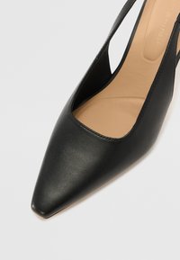 Tommy Hilfiger SQUARED TOE SLINGBACK - Klassieke pumps - black