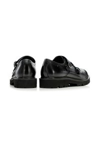 Schwarze Lederschuhe mit abgerundeter Spitze, schlichter Gestaltung und robuster Gummisohle mit strukturiertem Muster. Schnallenakzente an der Seite.